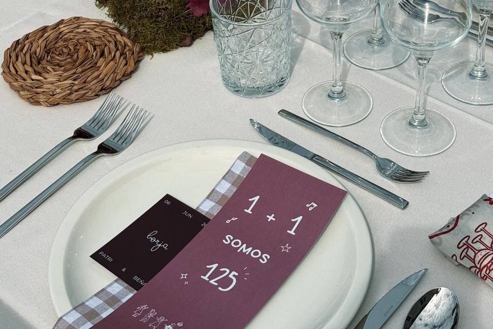 A la mesa