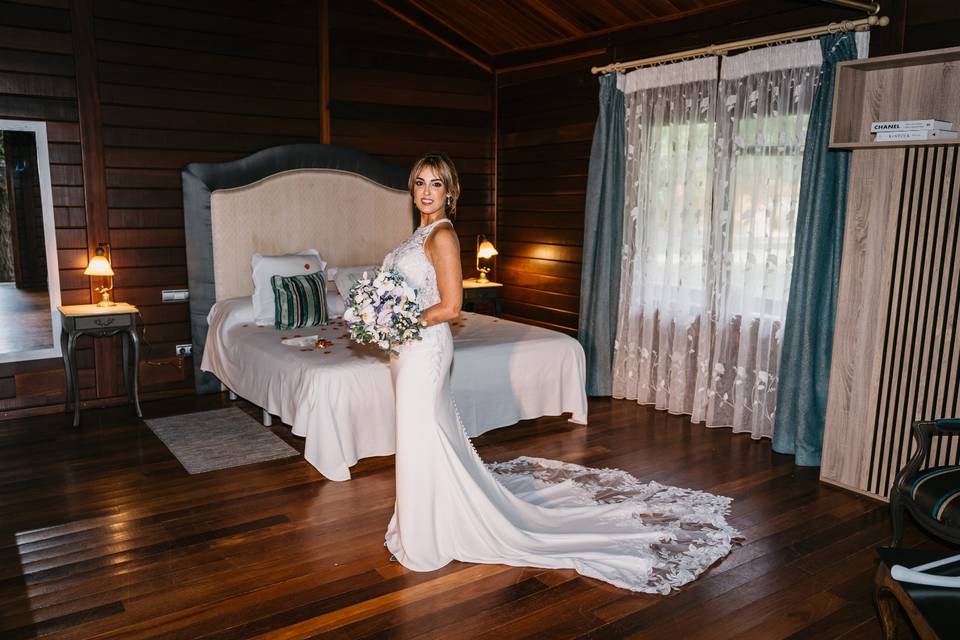 Maquillaje y peinado novia
