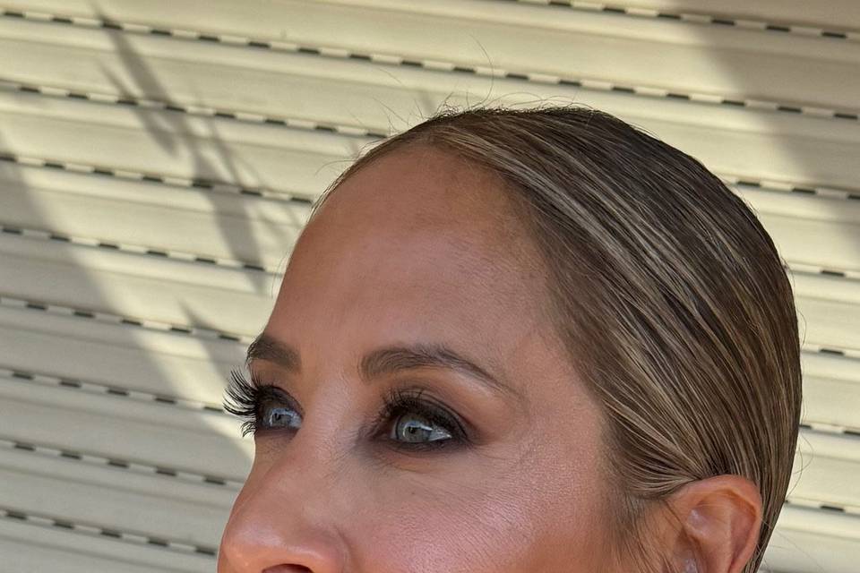 Maquillaje y peinado novia