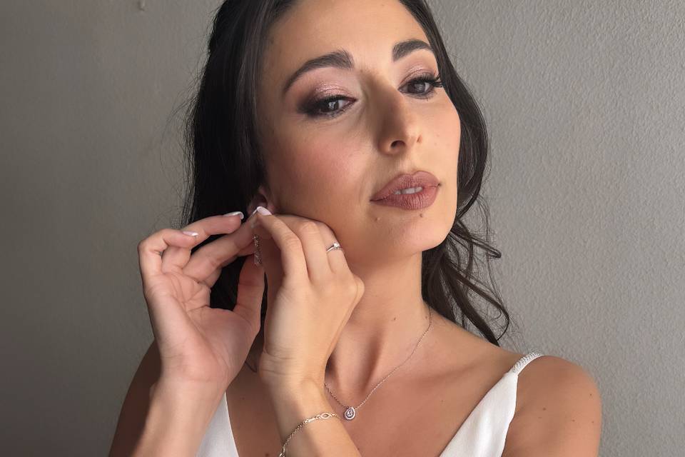 Maquillaje y peluquería novia