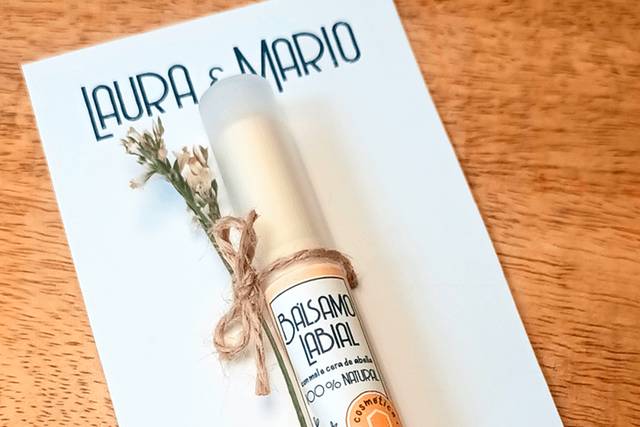 Bálsamo labial natural miel.