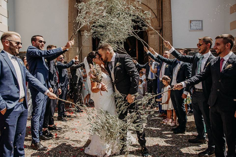 Salida novios ceremonia