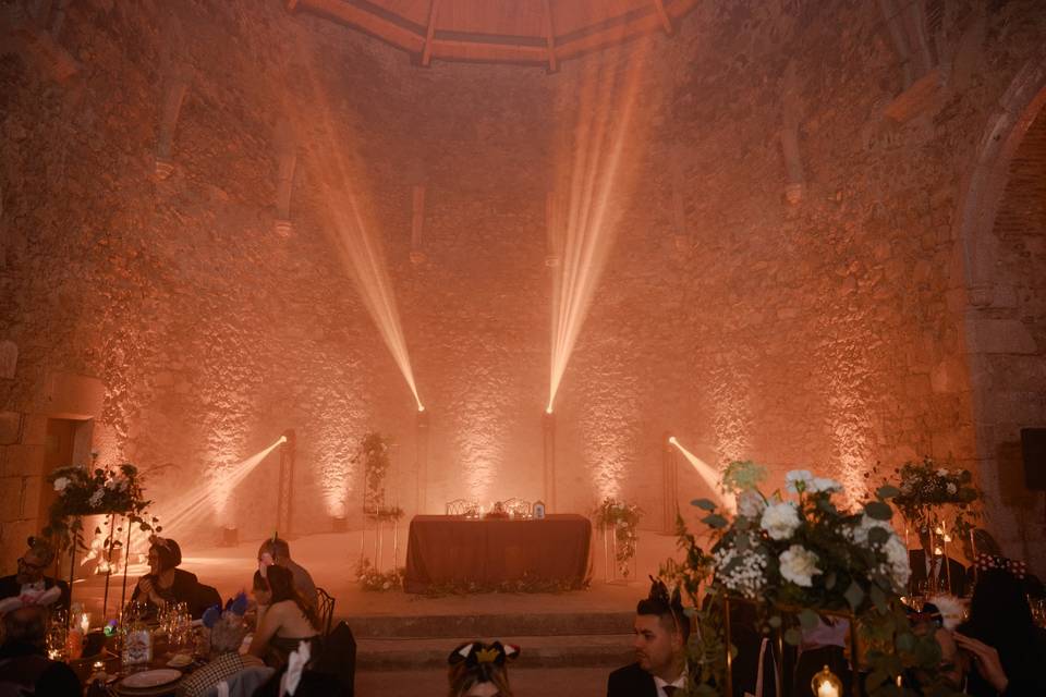 Banquete con iluminación