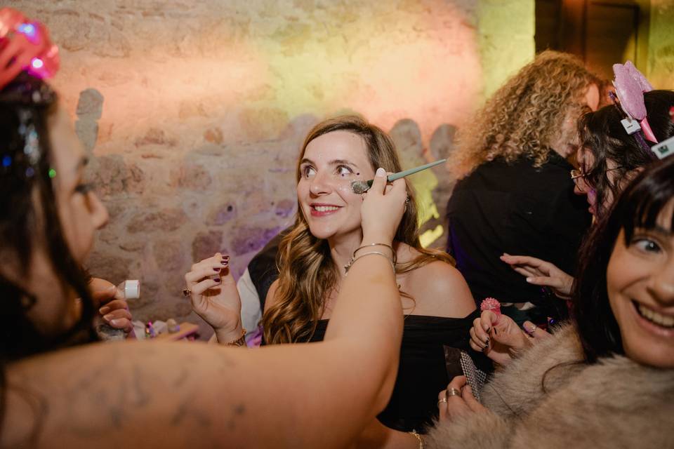 Glitter Bar