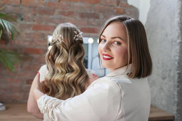 Aura hairstyle RD