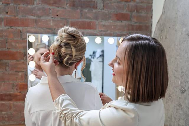 Aura hairstyle RD