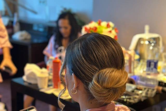 Aura hairstyle RD