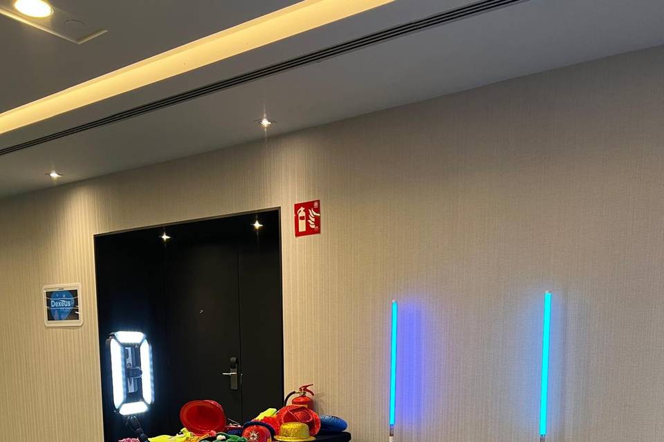 Happy flash events