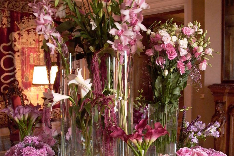 Bodegón de Flores Lilas