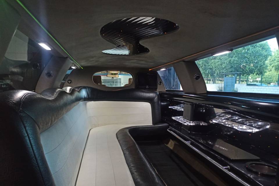 Interior de la limusina