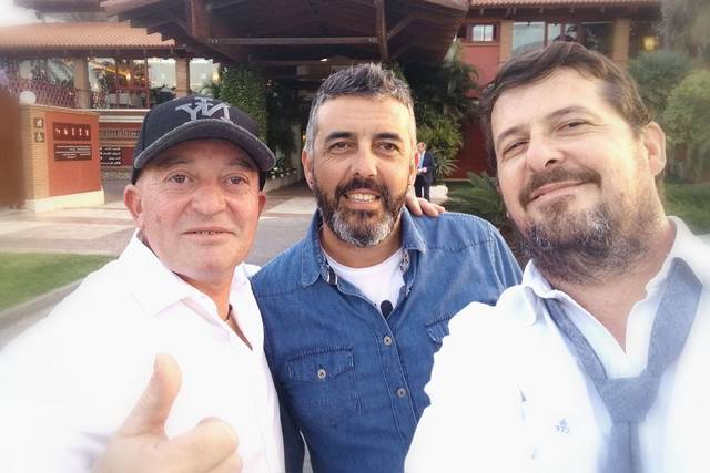 La Huella Versiones