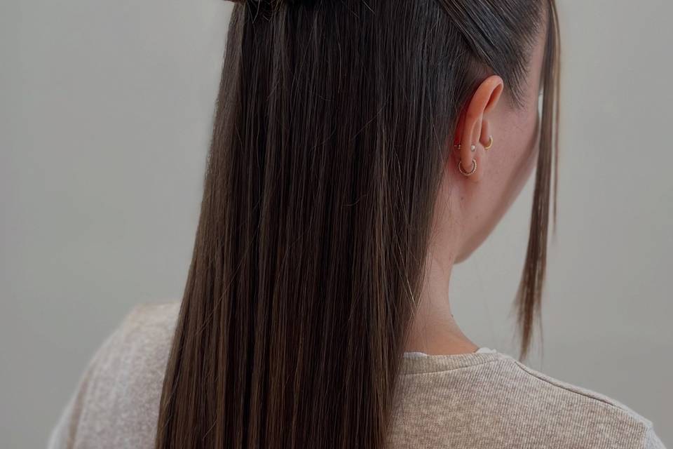 Semirecogido clean look