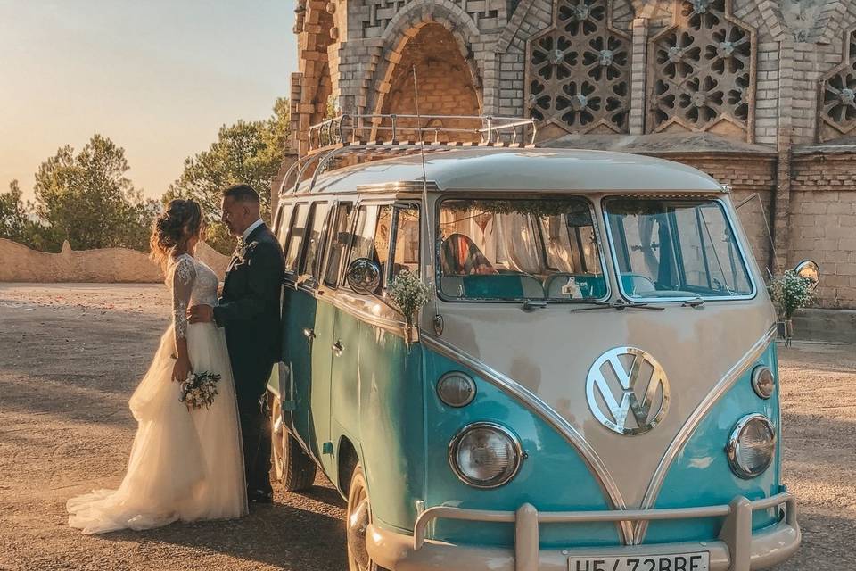 Kombi with Love