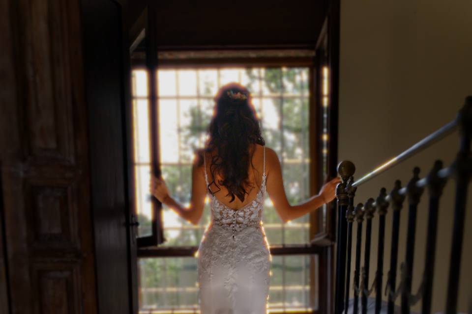 Posado novia ventana