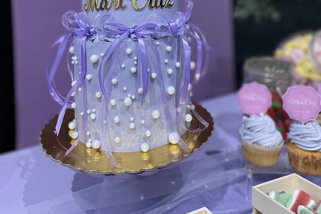 Tarta comunión más mesa dulce
