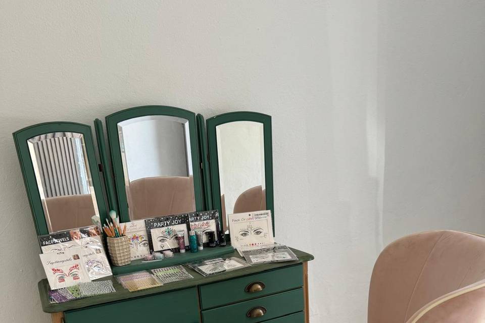 Mesa maquillaje