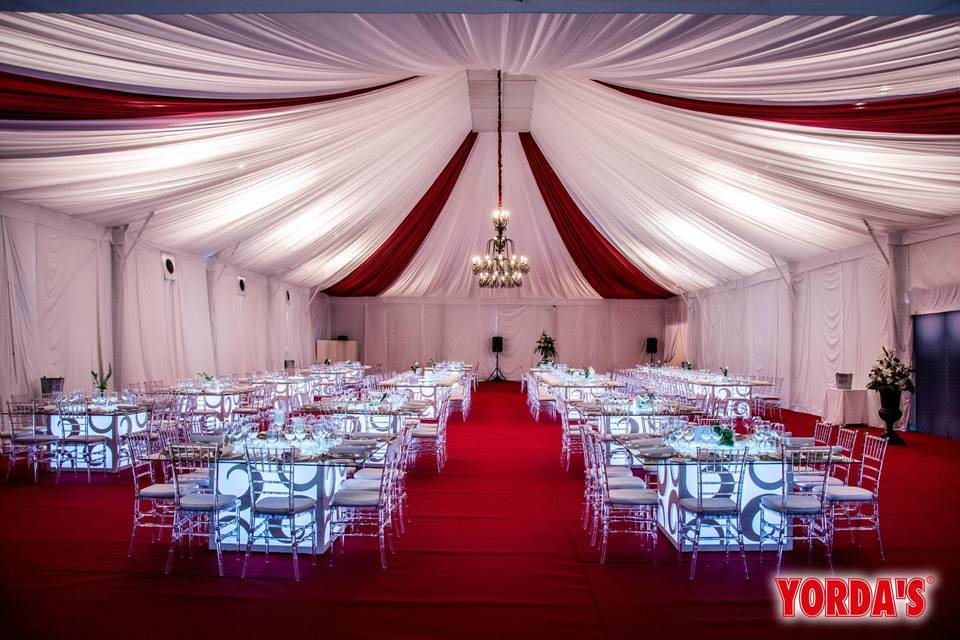 Carpa decorada