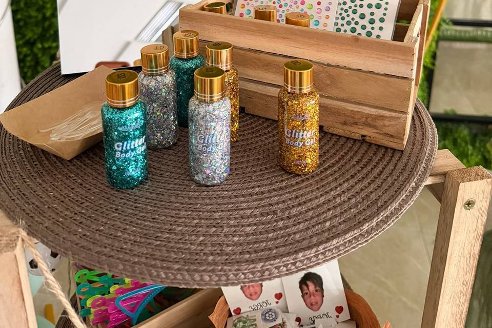 GLITTER BAR