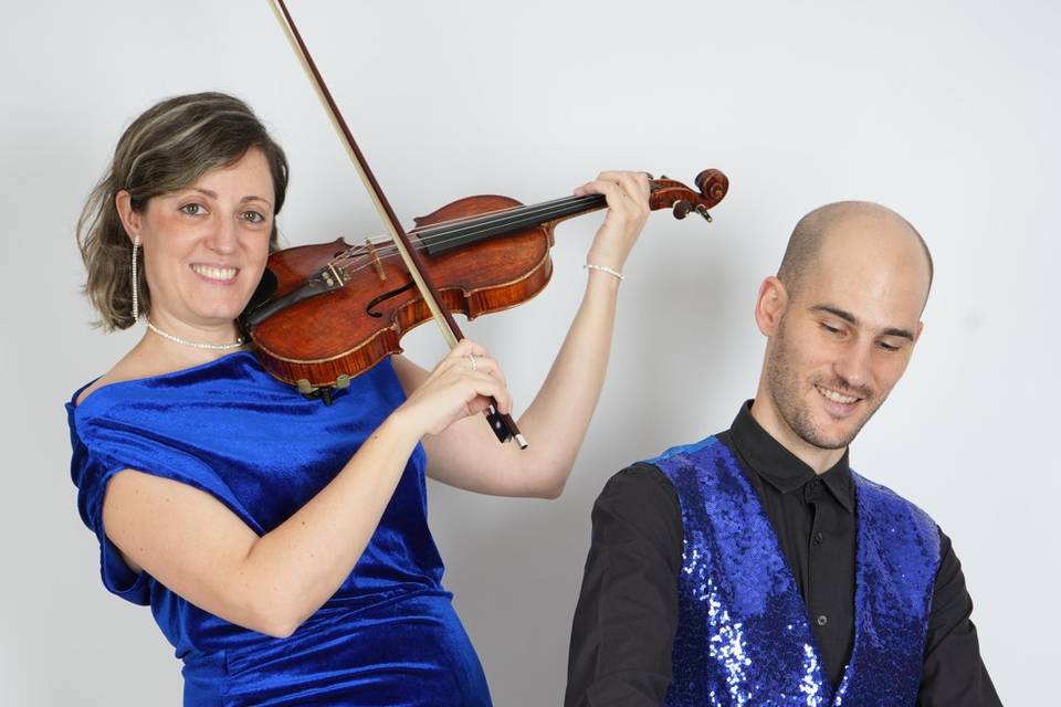 Laura & Rémi Duo