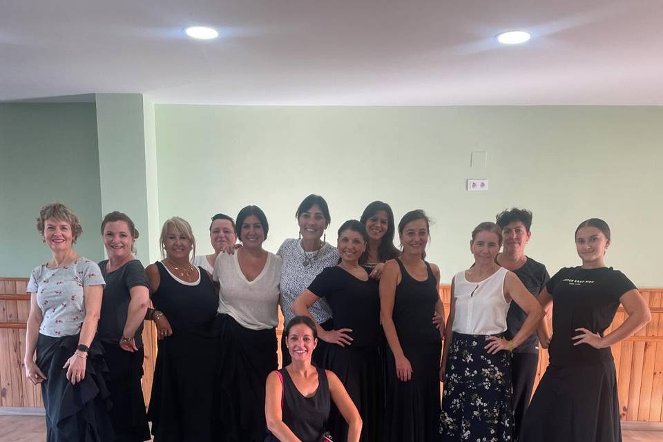 Escuela de Danza Loida Valle