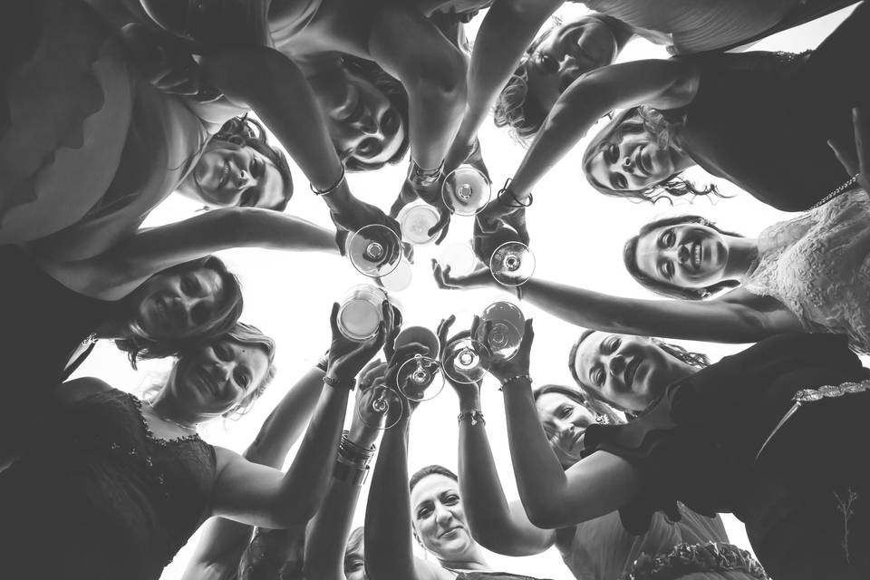 ¡Brindis de amigas!