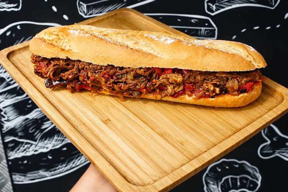 Bocadillo de asado