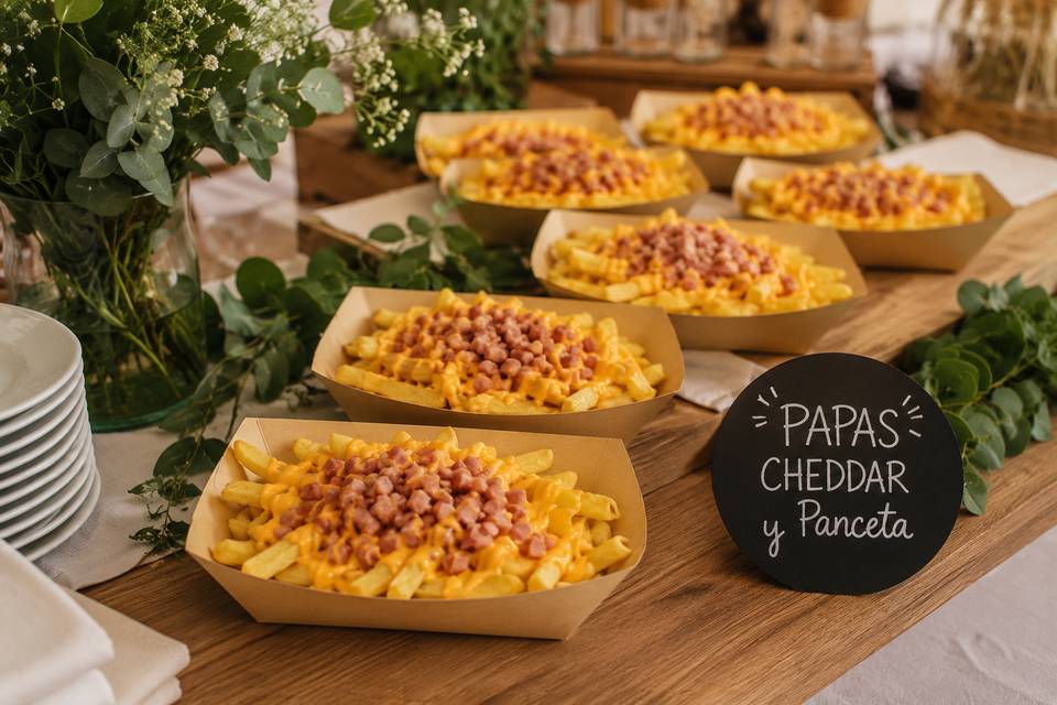 Patatas cheddar y bacon
