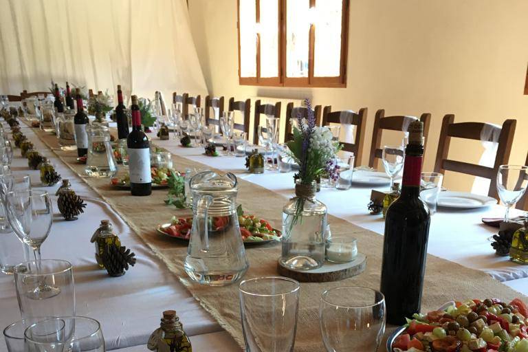 Les taules a dins