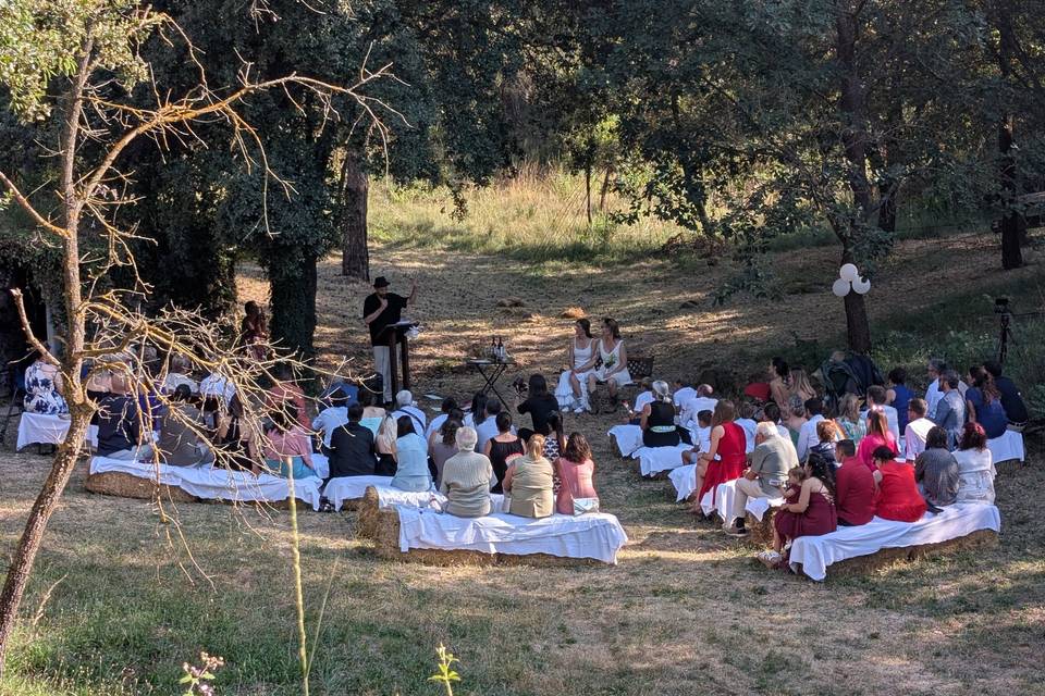 La cerimònia amb bales
