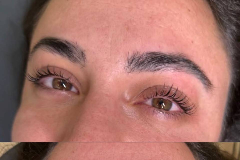 Micropigmentación de cejas