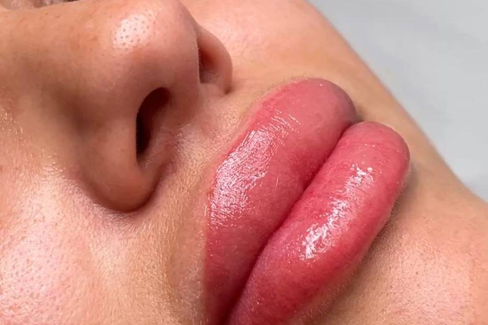 Micropigmentación de labios