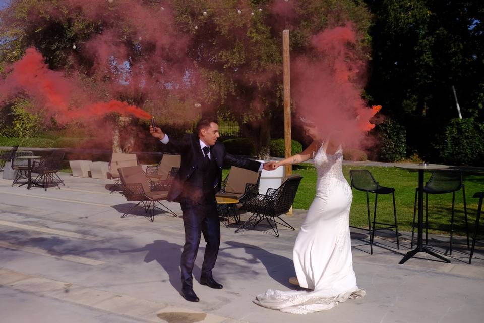 Promesas de Amor Weddings by Laura