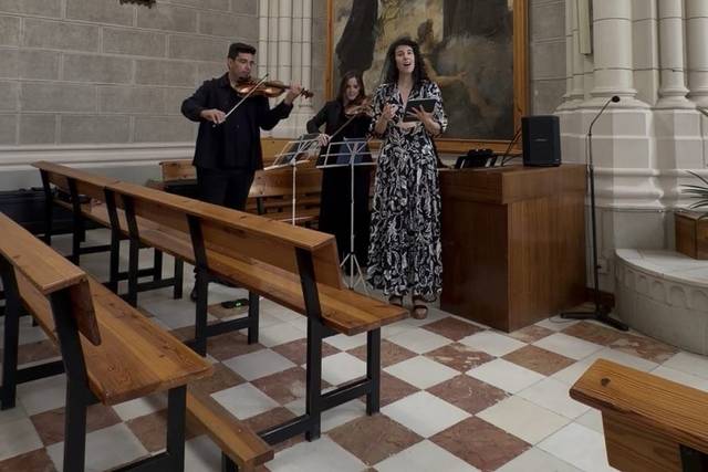 Trío con soprano