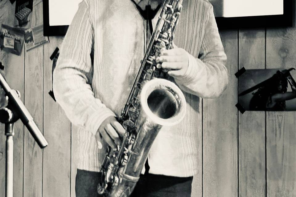 Saxonthebeach botica