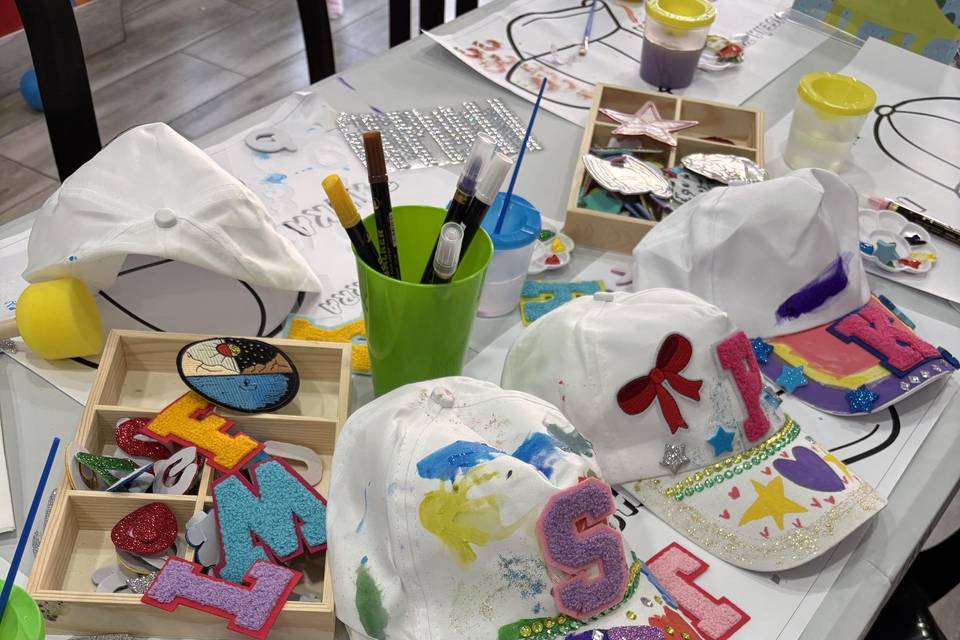 Taller creativo lleno de color
