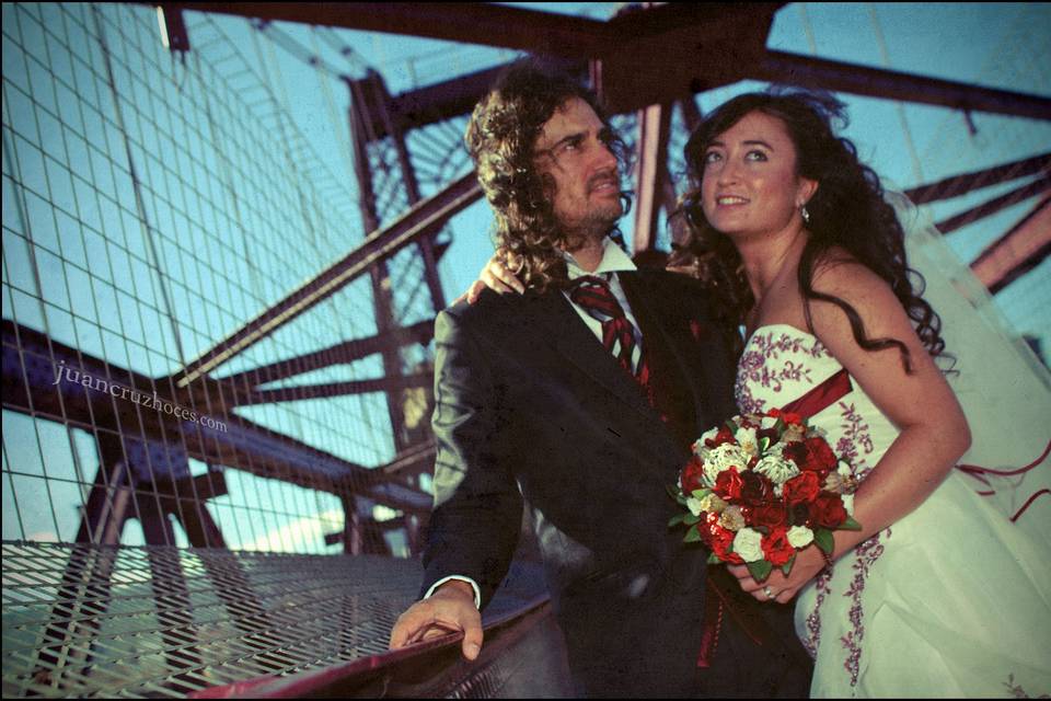 Los novios en el Puente Colgante