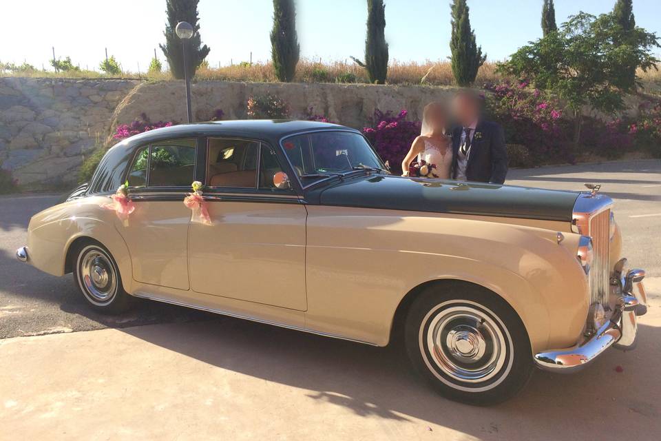 Coche antiguo en Cádiz