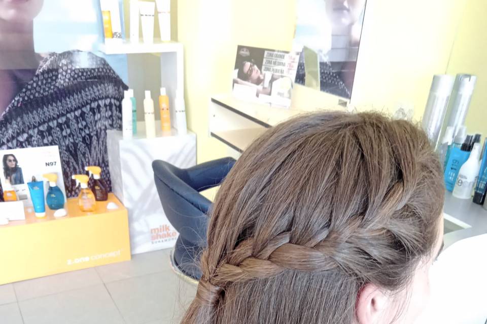Semirecogido de bucles