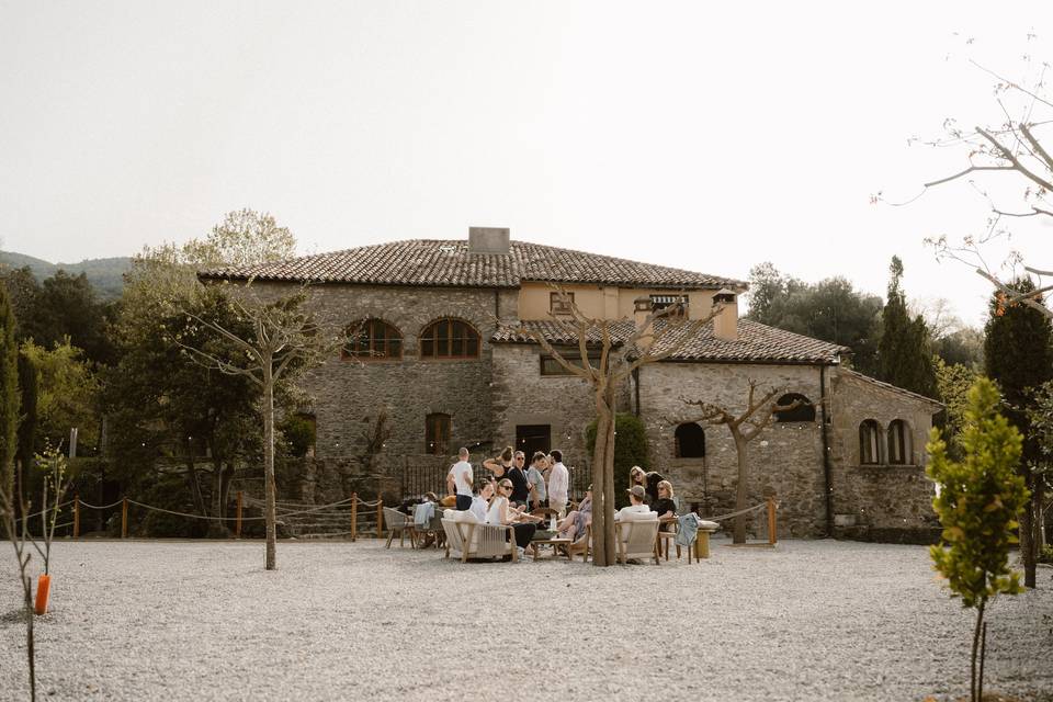 Side view of Vall Amagada