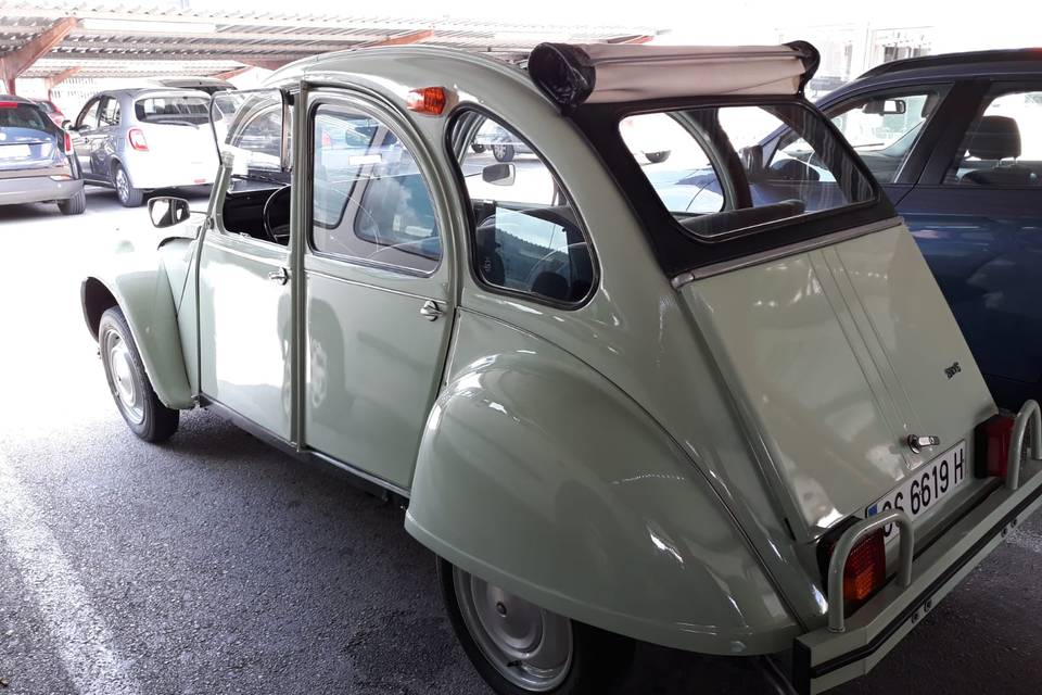 2 CV descapotable