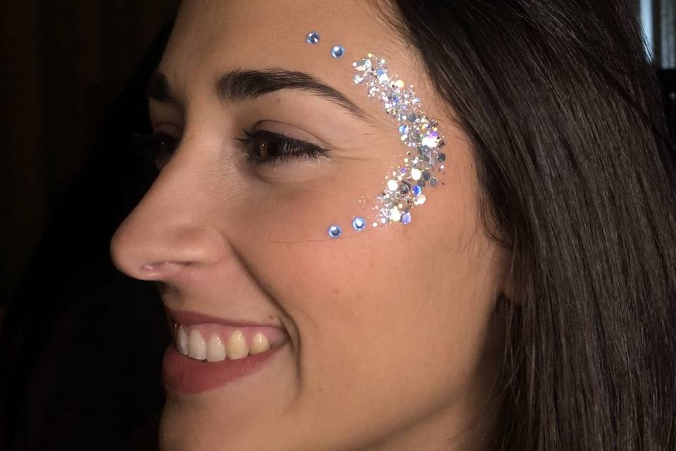 Glitter make up