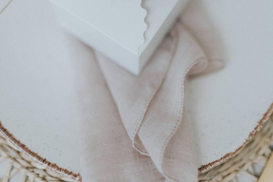 Caja en mesa de Boda