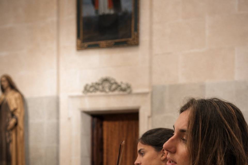 Mireia & Nuria – Live Ceremony Music