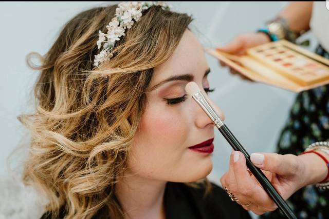 Maquillaje y peluquería
