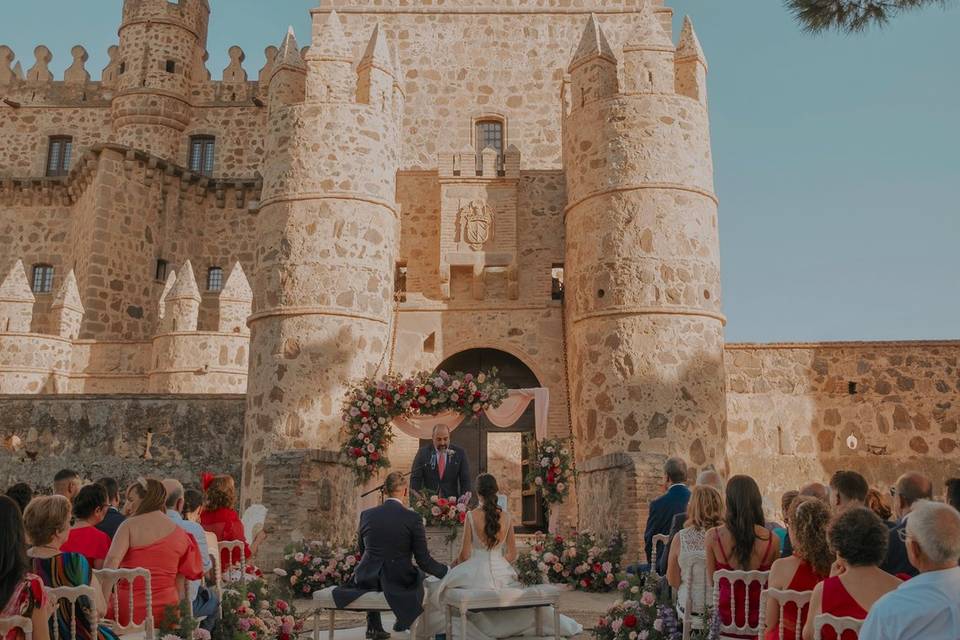 Castillo de Guadamur by Akera