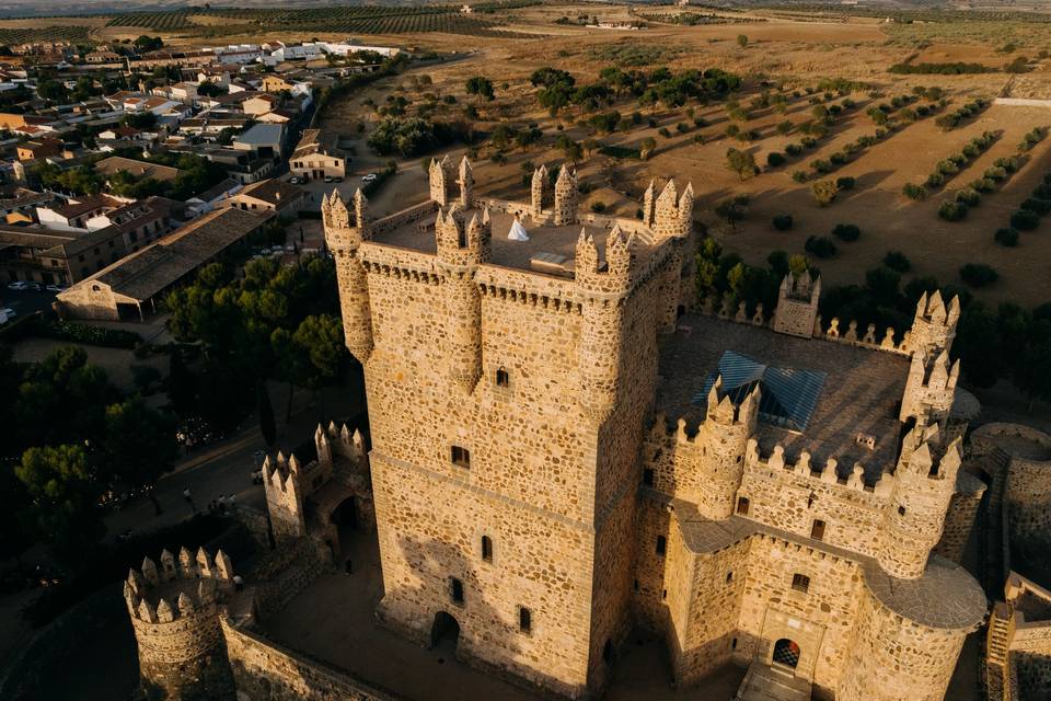 Castillo de Guadamur by Akera