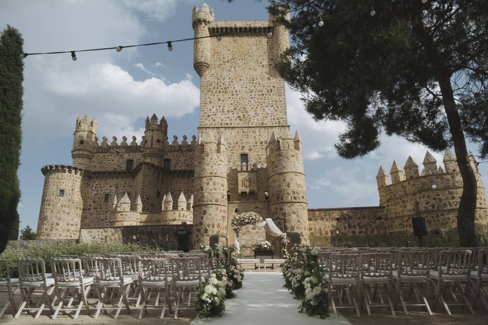Castillo de Guadamur by Akera