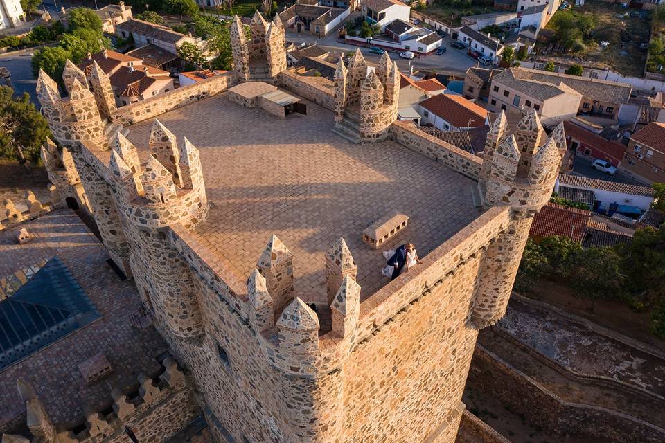 Castillo de Guadamur by Akera