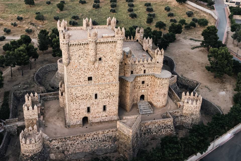 Castillo de Guadamur by Akera