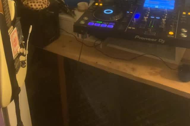 Señor Kin-DJ